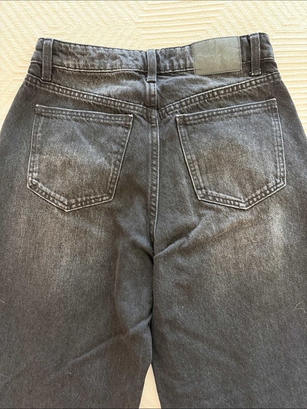 Cotton On Black High Rise Straight-Leg Women's Jeans - Picture 4 of 4